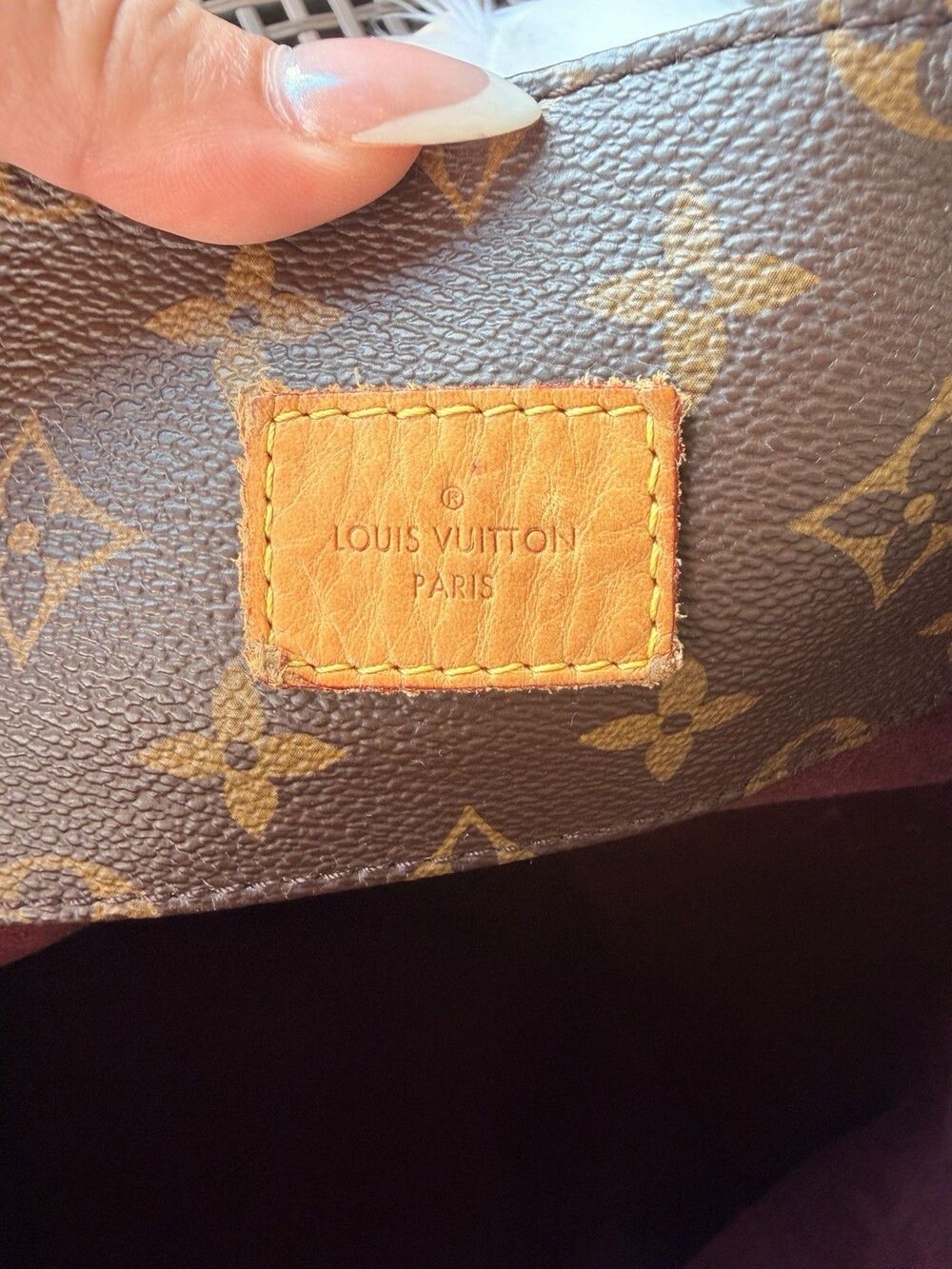 Louis Vuitton Melie Handbag Monogram Canvas - Picture 9 of 11